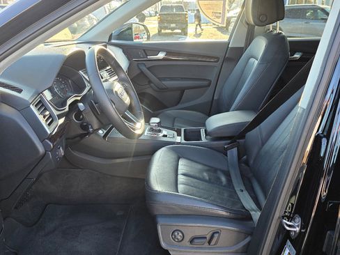 Used 2019 Audi Q5 2.0T Premium w/ Convenience Package image 33