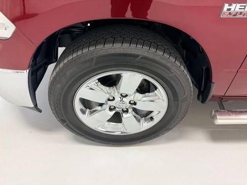 Used 2019 RAM 1500 Big Horn RWD image 18