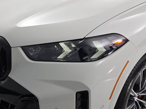 New 2026 BMW X5 xDrive50e w/ M Sport Package AWD/4WD image 33