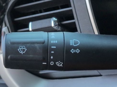 Certified 2022 Ford F150 XLT w/ Equipment Group 302A High image 27