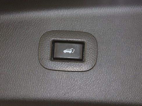 Used 2023 INFINITI QX80 Premium Select w/ Cargo Package image 16