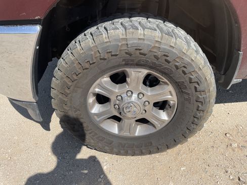 Used 2022 RAM 2500 Big Horn w/ Level A Equipment Group AWD/4WD image 9