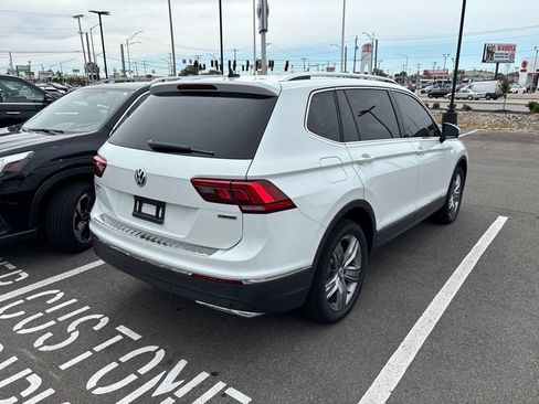 Used 2021 Volkswagen Tiguan SEL AWD/4WD image 8