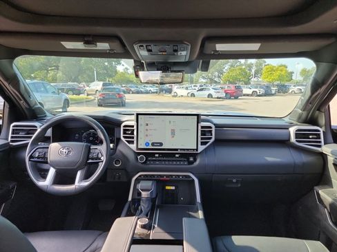 Used 2023 Toyota Tundra Platinum w/ Advanced Package AWD/4WD image 17