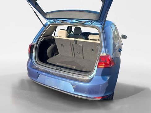 Used 2015 Volkswagen e-Golf SEL Premium image 18