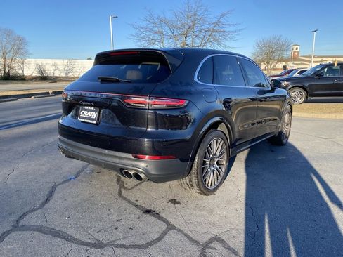 Used 2021 Porsche Cayenne S image 7