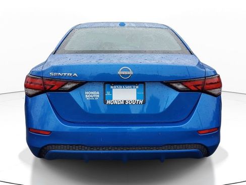 Used 2025 Nissan Sentra SV image 5