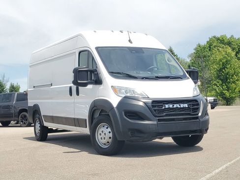 Used 2023 RAM ProMaster 2500 FWD image 32
