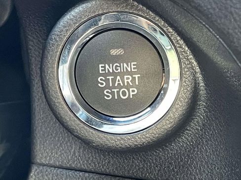 Certified 2025 Subaru Ascent Premium w/ Popular Package #2 image 27