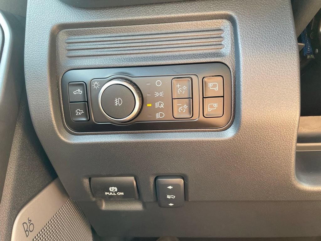 New 2026 Ford F350 Lariat AWD/4WD image 19