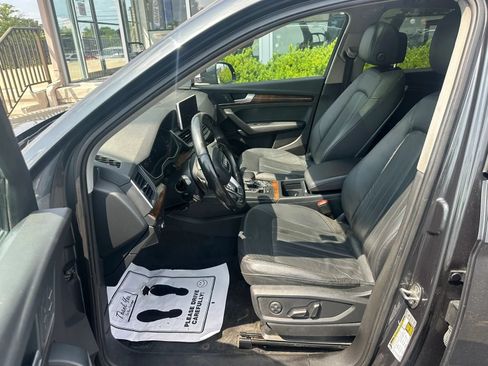 Used 2018 Audi Q5 2.0T Premium AWD/4WD image 9