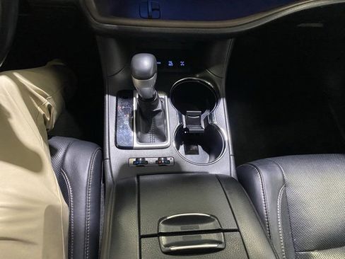 Certified 2018 Toyota Highlander Limited image 24