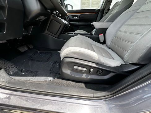 Used 2017 Honda CR-V EX image 16