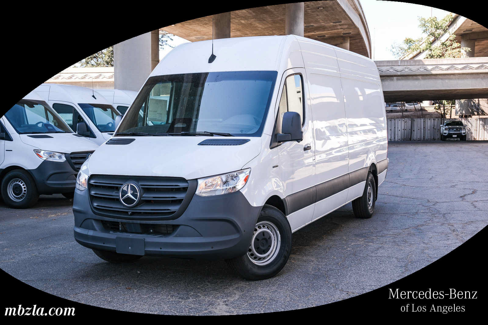 New 2025 Mercedes-Benz eSprinter 170 Cargo image 1