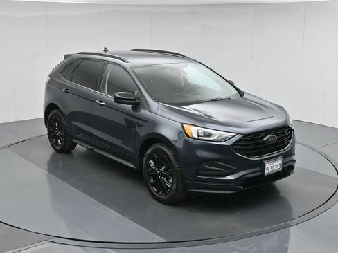 Used 2022 Ford Edge SE w/ Black Appearance Package image 42