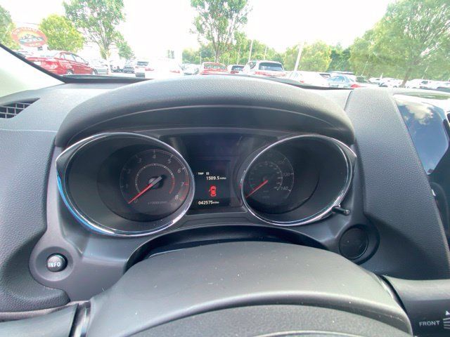 Used 2025 Mitsubishi Outlander Sport LE AWD/4WD image 12