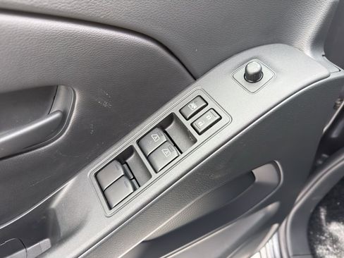 New 2026 Nissan Frontier SV image 12