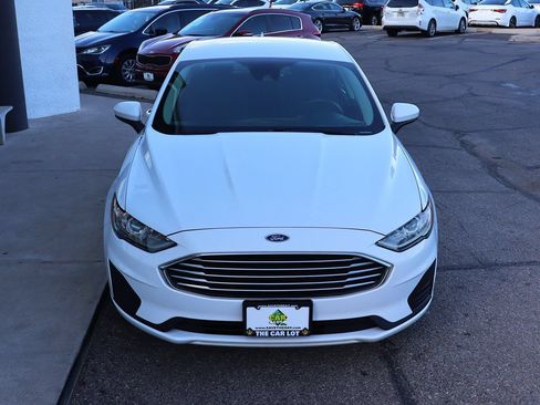 Used 2019 Ford Fusion SE FWD image 15