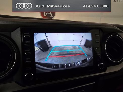 Used 2020 Toyota Tacoma SR5 AWD/4WD image 21