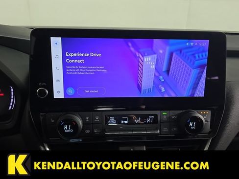 Used 2025 Toyota Grand Highlander AWD image 13