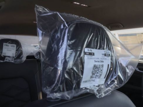 New 2026 Volkswagen Atlas SE image 40