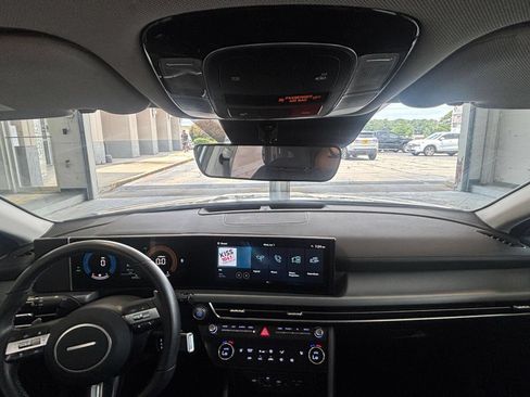 Used 2025 Hyundai Sonata SEL FWD image 33