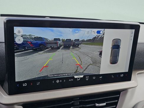 New 2026 Ford Explorer Active AWD/4WD image 9
