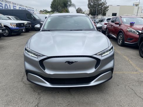 Used 2021 Ford Mustang Mach-E Select RWD image 3
