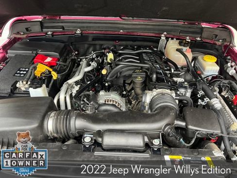 Used 2022 Jeep Wrangler Sport AWD/4WD image 31