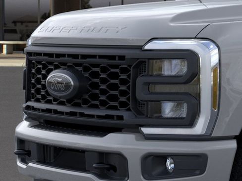 New 2025 Ford F250 XLT w/ Black Appearance Package image 17