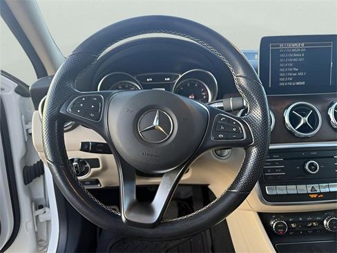 Used 2019 Mercedes-Benz GLA 250 GLA 250 image 15