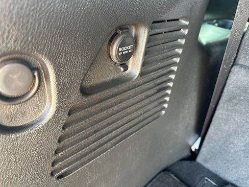 Used 2023 Nissan Armada SL w/ Midnight Edition Package image 15