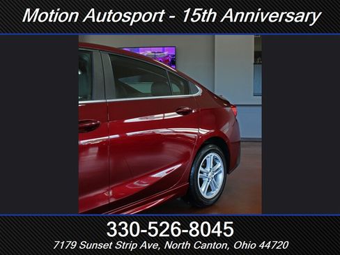 Used 2016 Chevrolet Cruze LT w/ Sun And Sound Package FWD image 46