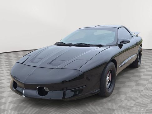Used 1994 Pontiac Firebird Trans Am RWD image 3