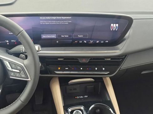 New 2026 Buick Envision Preferred AWD/4WD image 14