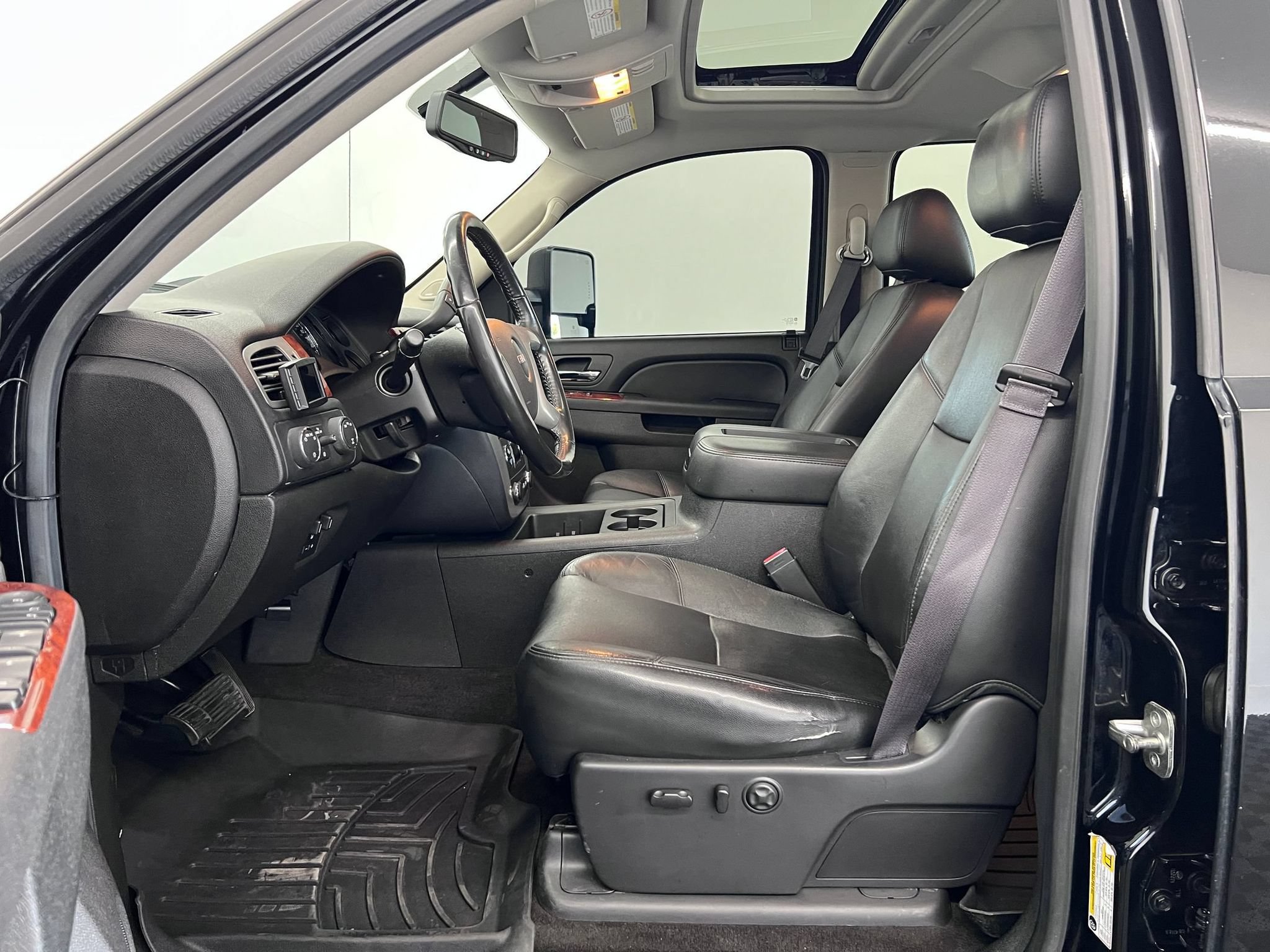 Used 2013 GMC Sierra 2500 SLT AWD/4WD image 5