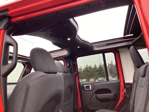 New 2026 Jeep Wrangler Unlimited Sport image 13