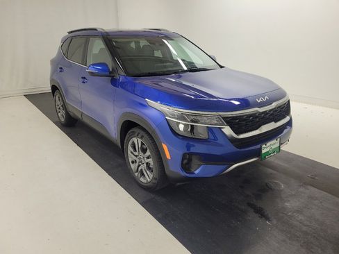 Used 2023 Kia Seltos S FWD image 13