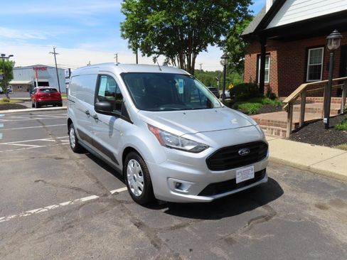 Used 2020 Ford Transit Connect XLT FWD image 11