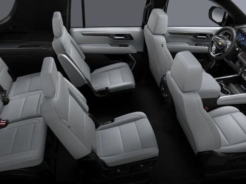 New 2025 Chevrolet Suburban Premier AWD/4WD image 35