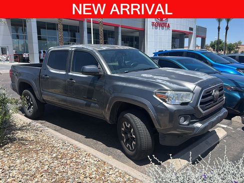 Used 2019 Toyota Tacoma SR5 AWD/4WD image 1