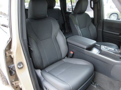Used 2026 Lexus GX 550 AWD/4WD image 27