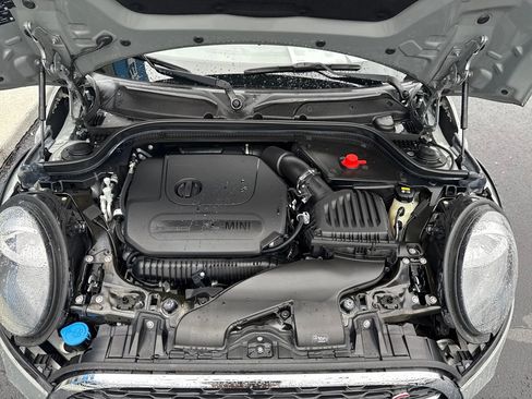 Used 2021 MINI Cooper S image 26