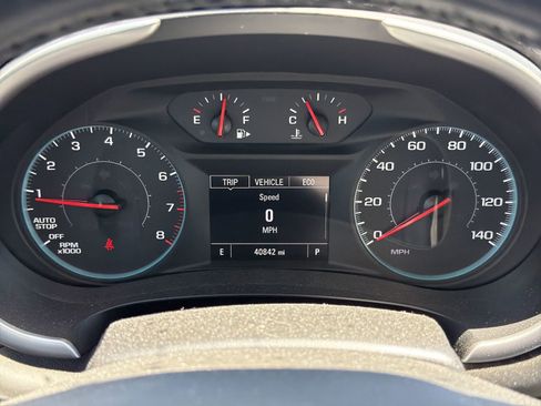Used 2021 Chevrolet Malibu RS FWD image 21