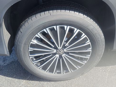 New 2026 Volkswagen Tiguan S image 3