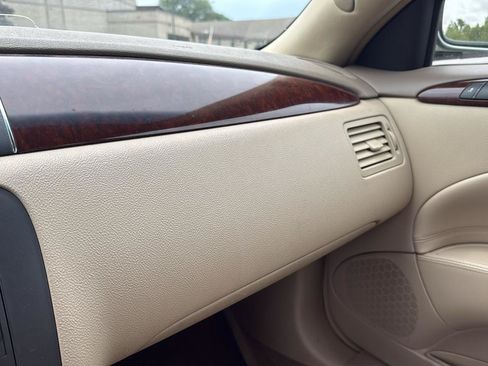 Used 2006 Buick Lucerne CXL w/ Luxury Package FWD image 15