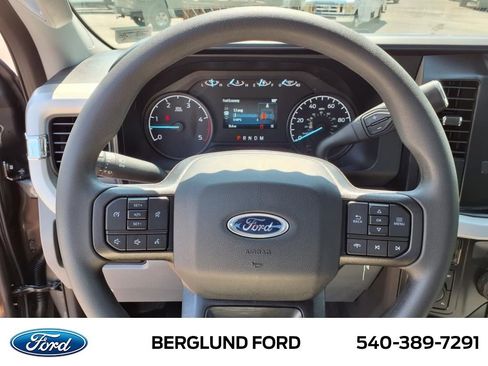 New 2025 Ford F250 XL w/ 360-Degree Camera Package image 11
