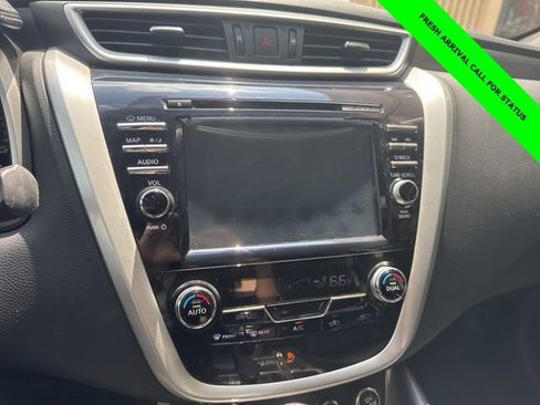 Used 2016 Nissan Murano Platinum w/ Platinum Technology Package AWD/4WD image 16