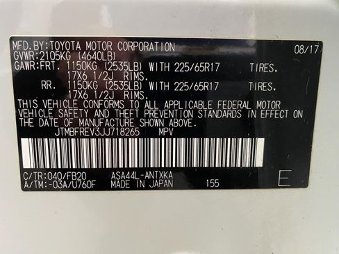Used 2018 Toyota RAV4 LE w/ All Weather Liner Package AWD/4WD image 28