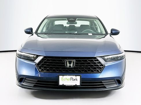 Used 2024 Honda Accord EX image 2